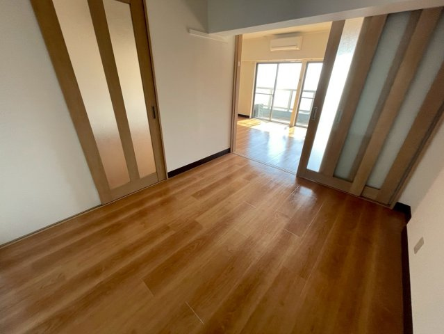 ビバリーヒルの内装