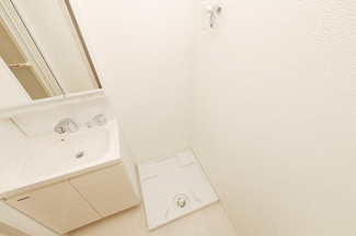 【設備】 | S-RESIDENCE堺筋本町Deux | 洗濯機置き場です