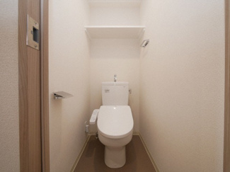 【トイレ】 | プレサンス天満橋ヴェルエラ | 落ち着いた空間のトイレです