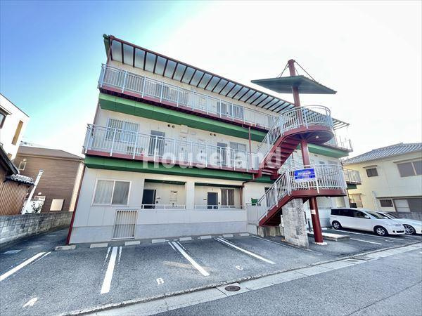 フォーチュネイト吹屋の外観