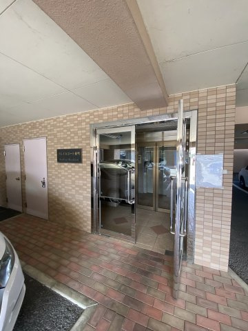 ソレイユコート東町のエントランス