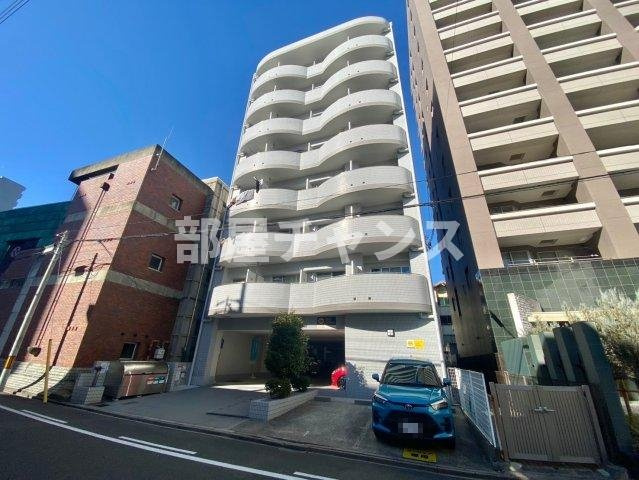エステート記念橋の外観