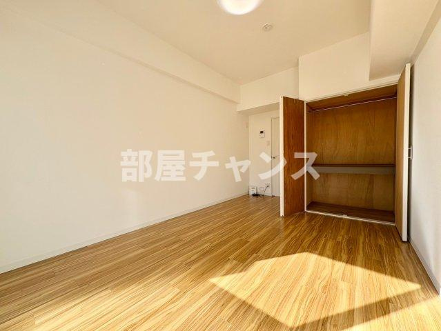 エステート記念橋の寝室