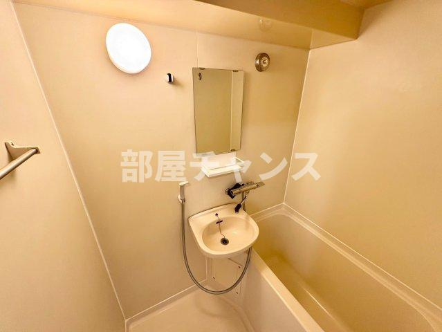 エステート記念橋の浴室