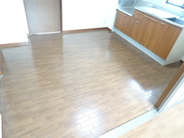 クレールロジュマンの居間・リビング