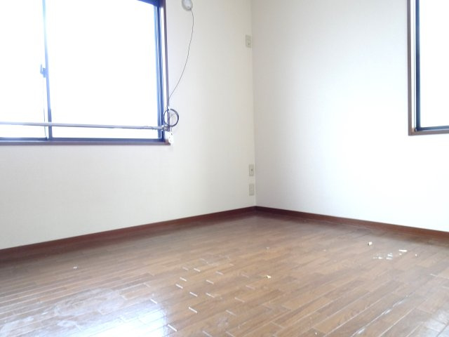 クレールロジュマンの洋室