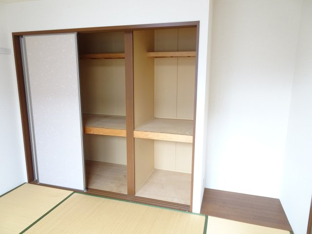 クレールロジュマンの収納