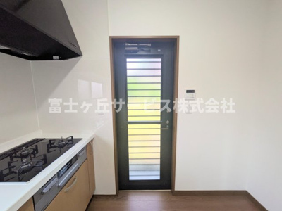 【その他】 | 菊川市三沢 中古戸建て | 勝手口があります