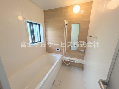 【浴室】 | 菊川市三沢 中古戸建て | 風呂です