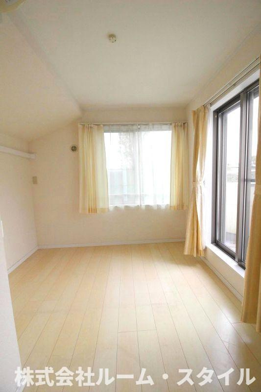 本牧原戸建の洋室|※居住前のお写真となります。