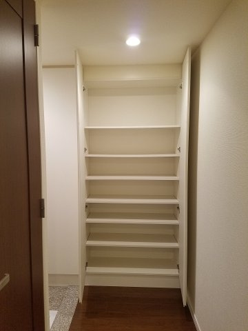 リエトコート武蔵小杉　ザ・クラッシィタワーの収納|※賃貸前の室内写真です