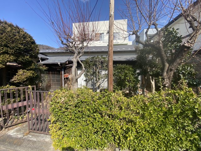 御山町　解体更地渡しの外観