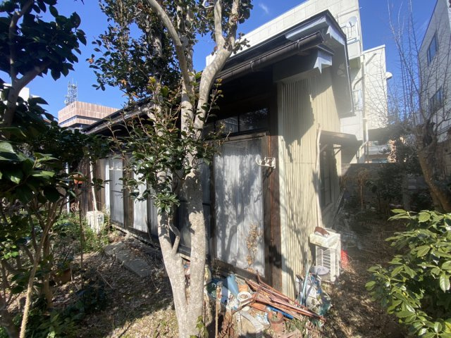 御山町　解体更地渡しの外観