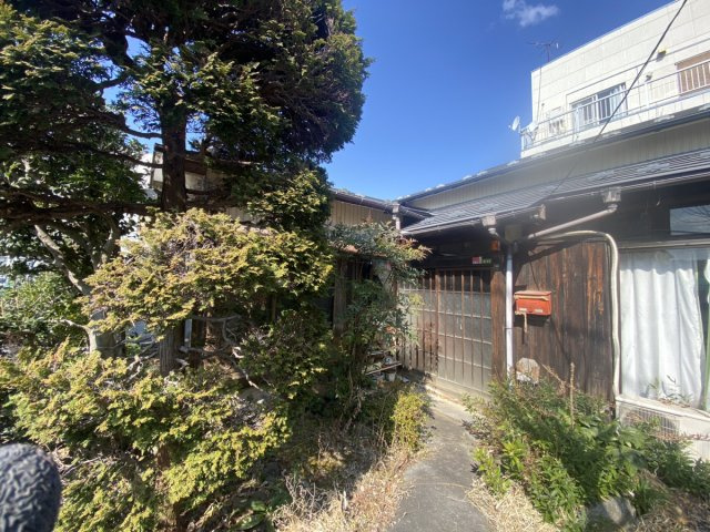 御山町　解体更地渡しの外観