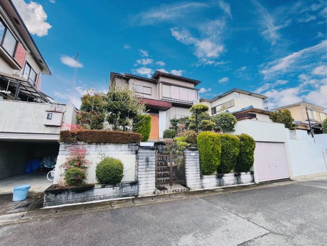 深草大亀谷大山町　建築条件無土地の前面道路含む現地写真