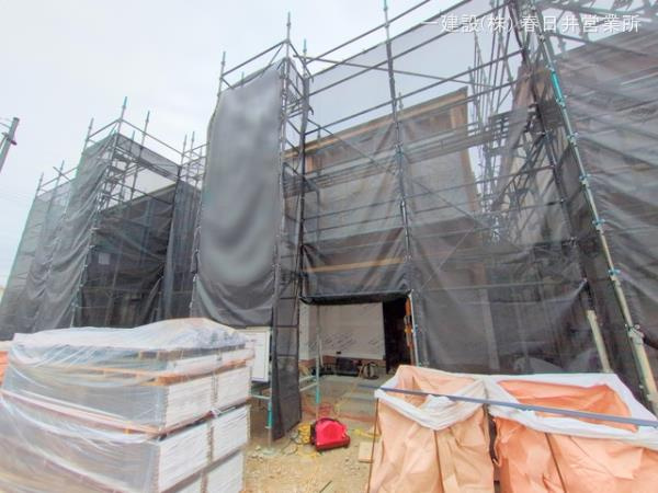 リーブルガーデン蟹江町本町九丁目　全3棟　新築住宅の前面道路含む現地写真