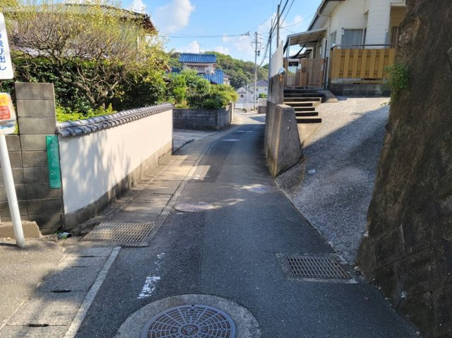 福岡市東区香椎4丁目　中古戸建　オーナーチェンジの前面道路含む現地写真|前面道路含む現地写真です