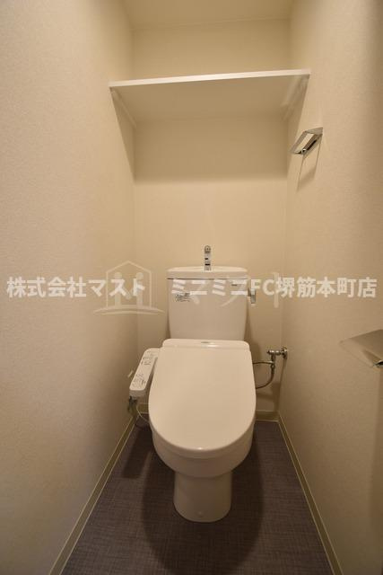 プレサンス谷町九丁目ディセオのトイレ