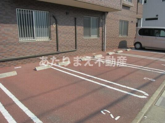VALUE伊都の駐車場