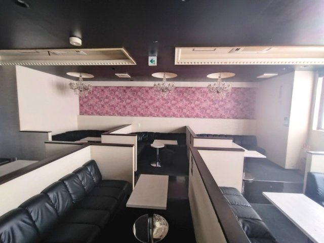 花笑ビルパリスの内装