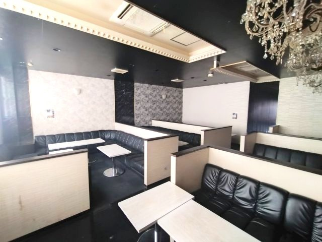 花笑ビルパリスの内装