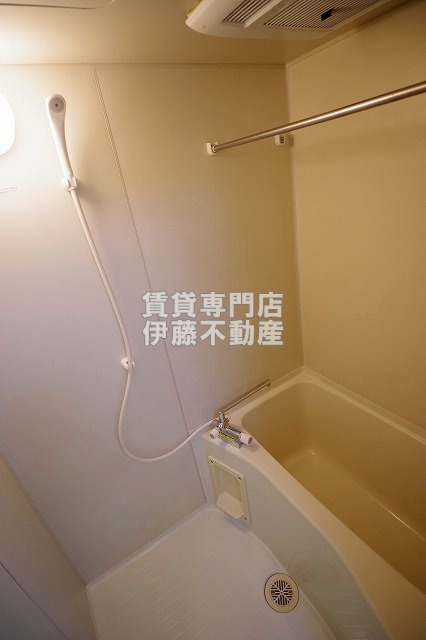 DI-3の浴室