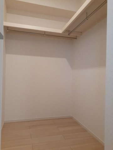 サン　ブライトの収納