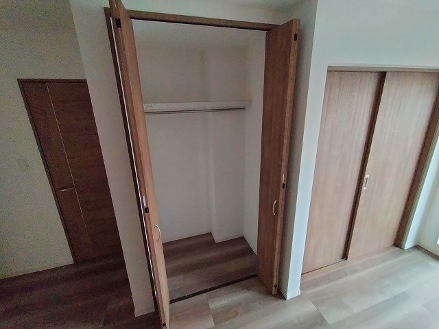 神戸市兵庫区熊野町２丁目のアパートの収納|クローゼット