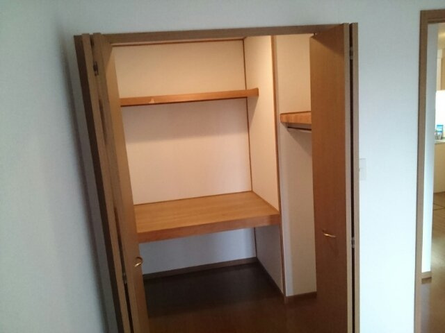 たっぷりとした収納スペースです