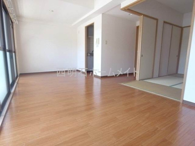 【居間・リビング】 | パインプロス | リビング13.1帖