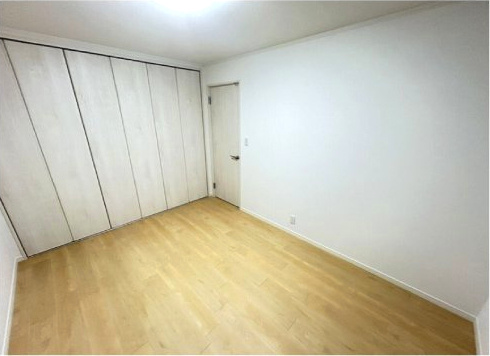 大津市朝日2丁目　中古戸建の洋室