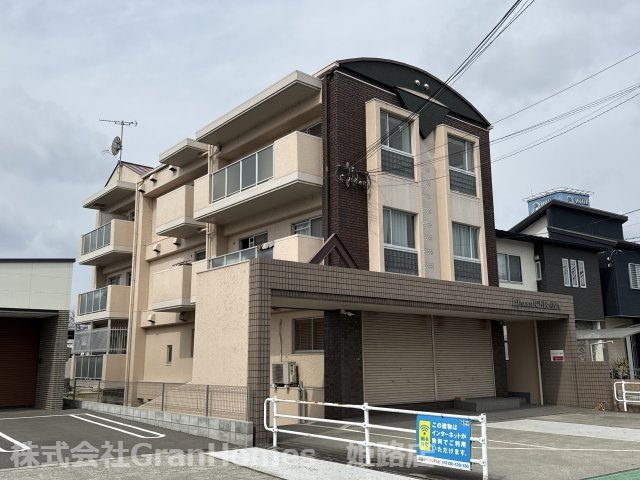 ライフコート市川