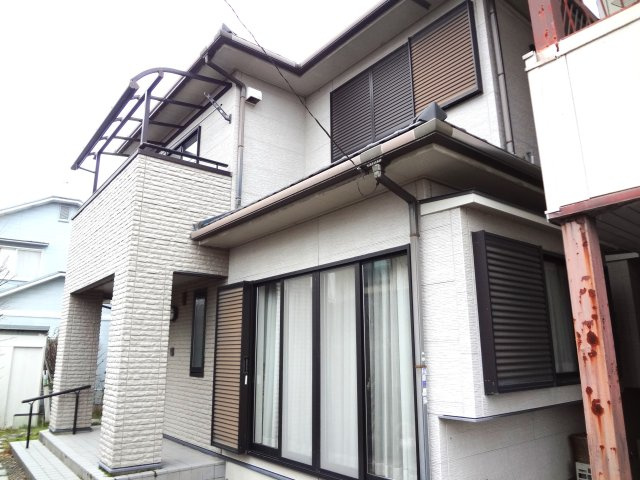 ６４５３９　岐阜市石原三丁目中古戸建ての外観