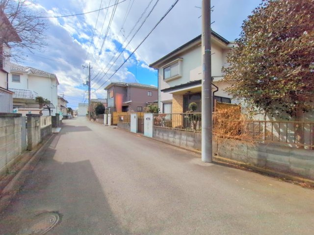 祝　成約済み　八王子市　川口町　中古戸建ての前面道路含む現地写真|～仲介手数料無料☆八王子ひなた不動産～八王子市川口町　中古戸建