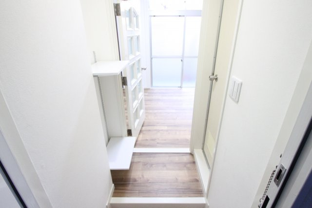 エリトーハイツの玄関