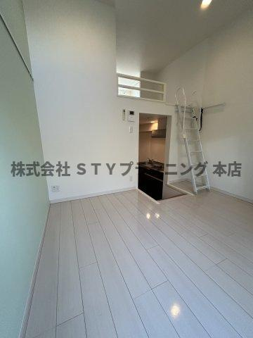 仲介手数料０円！フォレストヴィラ豊の居間・リビング