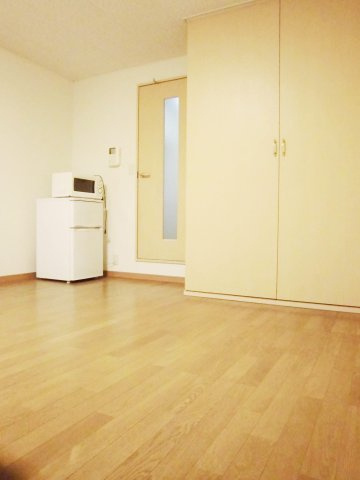 【内装】 | シャルマン | シングルベットは付いておりません