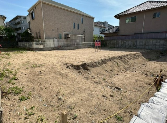 深江南町1丁目　売土地の前面道路含む現地写真|前面道路約3.1ｍ～3.4ｍ