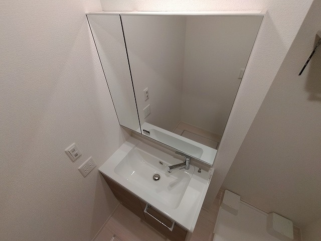 神戸市兵庫区金平町２丁目のアパートの洗面所|シャンプードレッサー