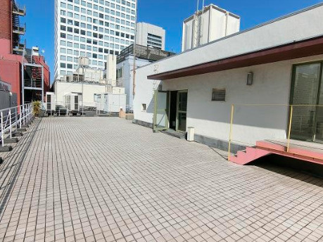 丸忠第2ビルのその他共用部分|屋上にはスカイデッキございます☆