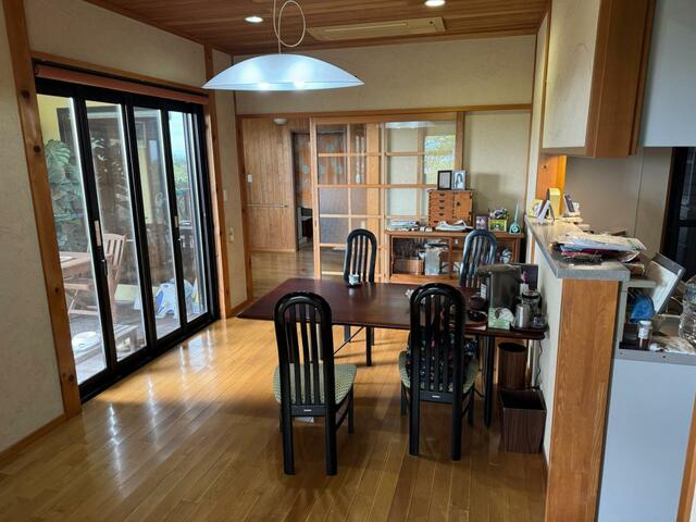 【居間・リビング】