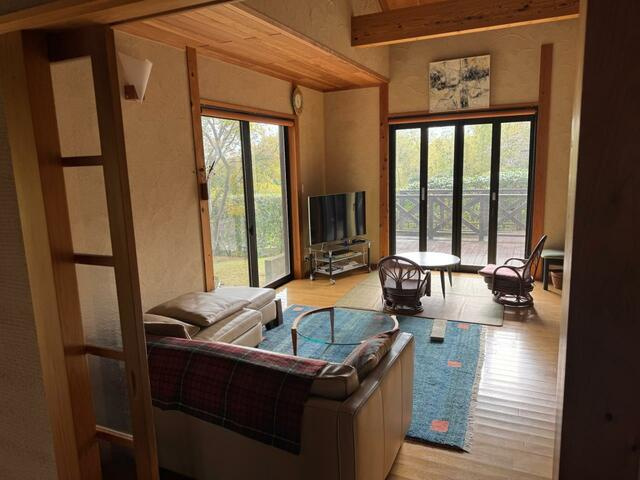 【居間・リビング】