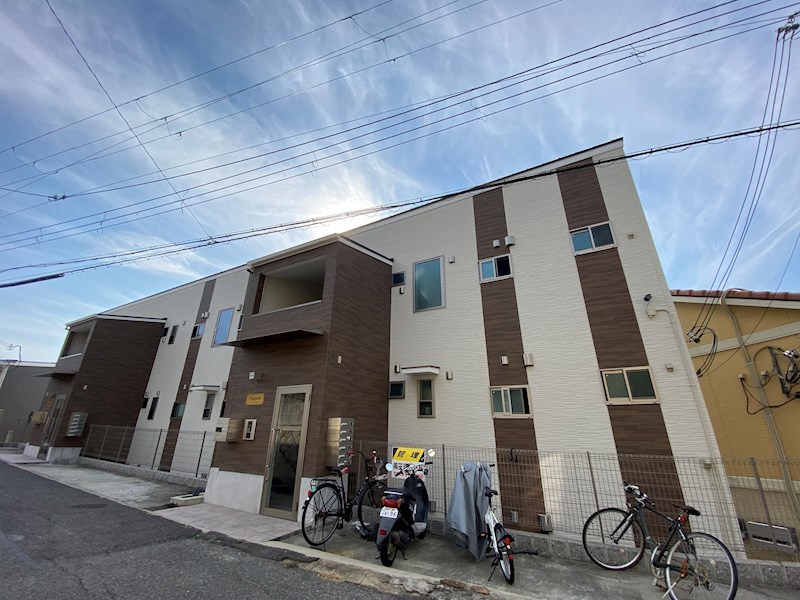 神戸市長田区平和台町３丁目のアパート