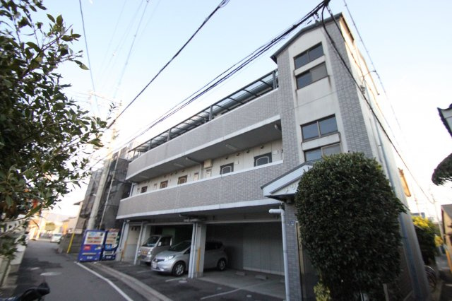 メゾン・チハヤの外観