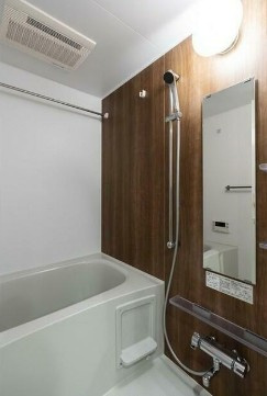 【浴室】 | ラクラス中野南台 | 浴室乾燥機付きバス。