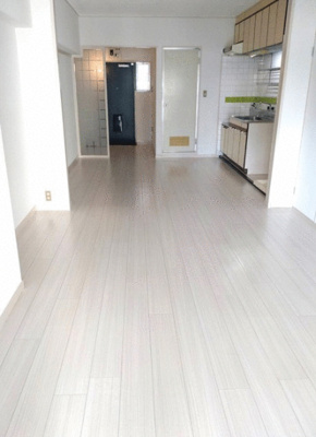 【居間・リビング】 | 日之出ビル博多駅南　仲介手数料無料！