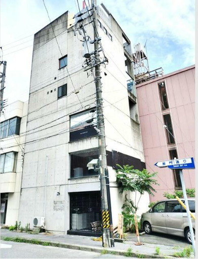 伊藤ビル 一棟貸しの外観