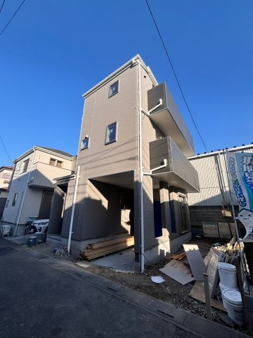 越谷市袋山　新築戸建ての外観