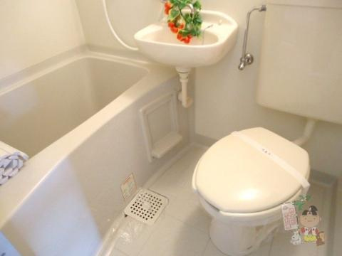 パークハイムふくいの浴室|バス