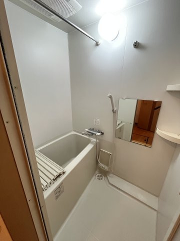 ハイム・エルアールの浴室